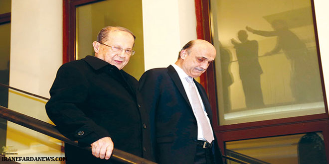 Chairman of the Executive body of the Lebanese Forces party Samir Geagea (R) with Michel Aoun, head of the Change and Reform bloc in the Lebanese parliament.